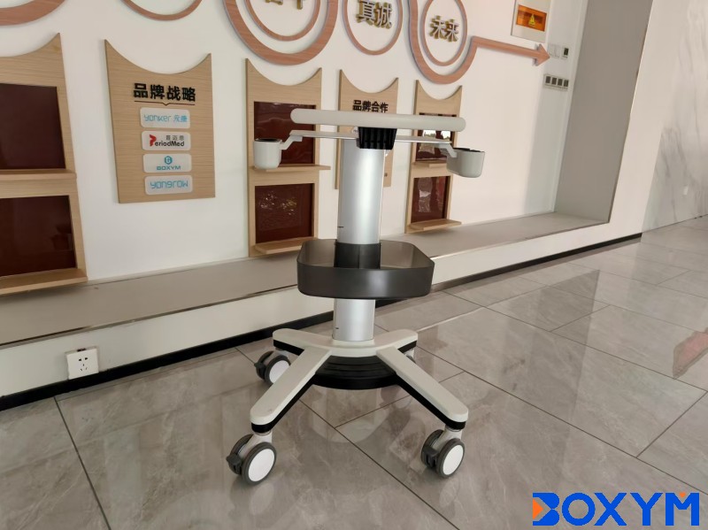 Medical Trolley: Intelligent Innovation and Efficient Solution for Modern Medical Scene